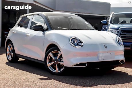 White 2025 GWM ORA Hatchback Lux