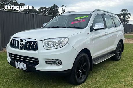 White 2018 Foton Sauvana SUV LUXURY 4X4