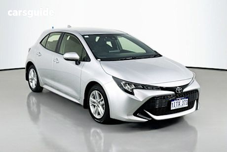 Silver 2022 Toyota Corolla Hatchback Ascent Sport + Convenience Pk