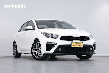 White 2020 Kia Cerato Sedan SPORT F