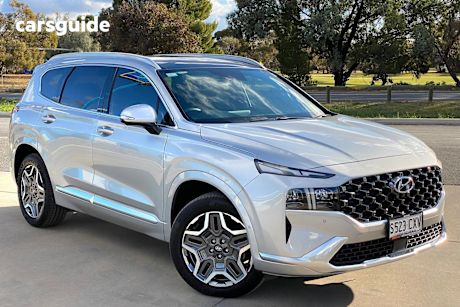 Silver 2023 Hyundai Santa FE SUV HYBRID HIGHLANDER 4X4