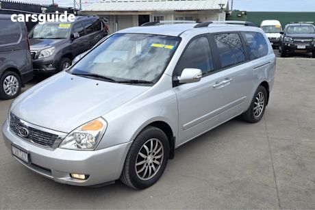 Silver 2011 Kia Grand Carnival Wagon Sli