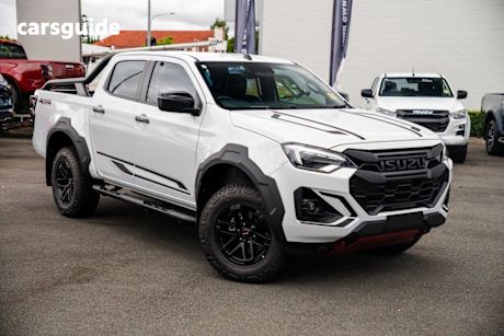 White 2025 Isuzu D-MAX Crew Cab Utility Blade