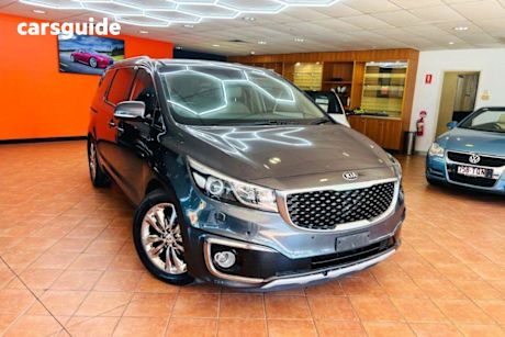 Grey 2015 Kia Carnival SUV PLATINUM F