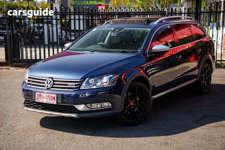 Blue 2014 Volkswagen Passat Wagon Alltrack
