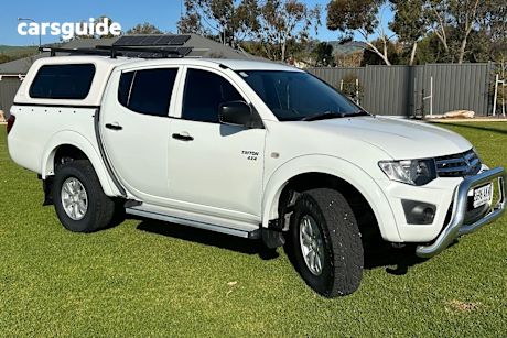 White 2011 Mitsubishi Triton Double Cab Utility Gl-R (4X4)