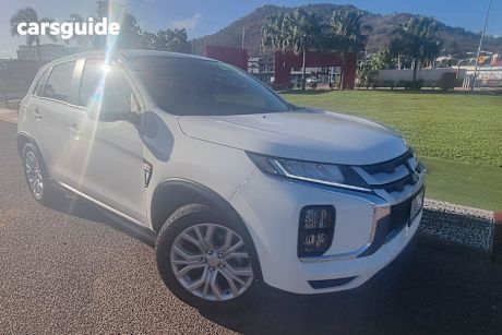 White 2024 Mitsubishi ASX SUV ES F