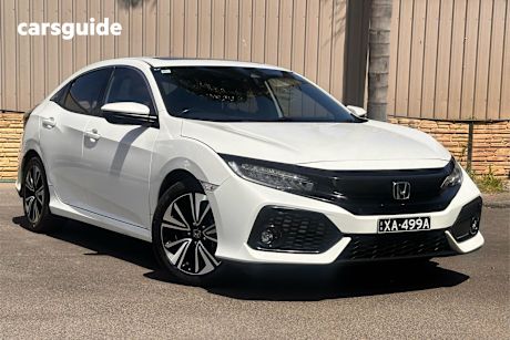 White 2017 Honda Civic Hatch VTI-LX F