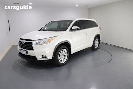 White 2016 Toyota Kluger SUV GX 4WD