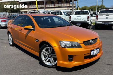 Gold 2010 Holden Commodore Sedan SV6 R