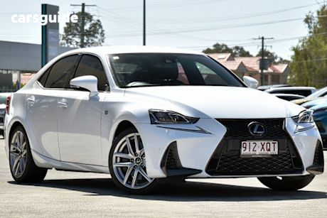 White 2017 Lexus IS350 Sedan F Sport