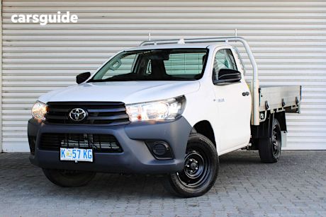 White 2022 Toyota Hilux Ute Tray WORKMATE R