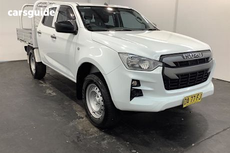 White 2020 Isuzu D-MAX Crew Cab Chassis Sx (4X4)