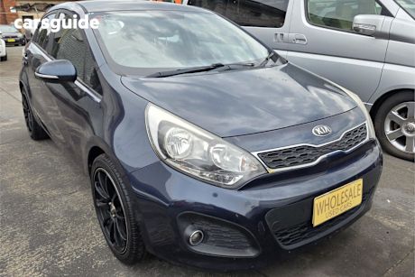 Blue 2012 Kia RIO Hatch SI F