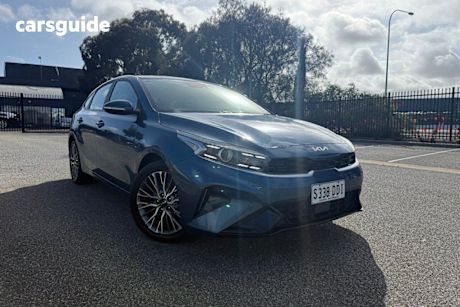 Blue 2022 Kia Cerato Hatchback Sport+