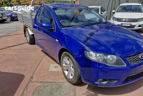 Blue 2009 Ford Falcon Cab Chassis R6