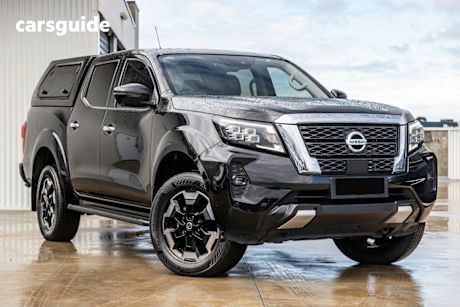 Black 2022 Nissan Navara Dual Cab Pick-up St-X (4X4) Leather/No Sunroof