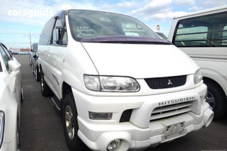 White 2004 Mitsubishi Delica SUV SPACEGEAR 4WD