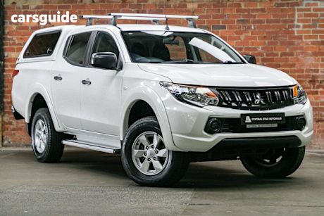White 2018 Mitsubishi Triton Ute Tray GLX 4X4