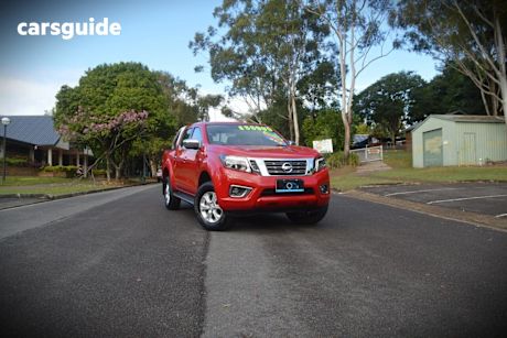 Red 2019 Nissan Navara Ute Tray ST 4X4