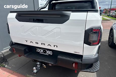 White 2025 Kia Tasman Ute Tray X-PRO 4X4