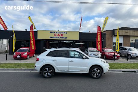 White 2015 Renault Koleos Wagon Bose Se (4X2)