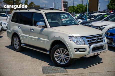 White 2019 Mitsubishi Pajero Wagon Gls Lwb (4X4) 7 Seat