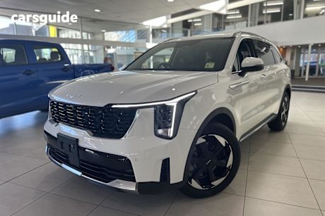 White 2025 Kia Sorento Wagon Sport+ 7 Seat