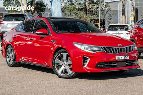 Red 2016 Kia Optima Sedan GT F