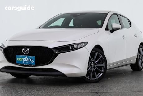 White 2019 Mazda 3 Hatchback G20 Touring