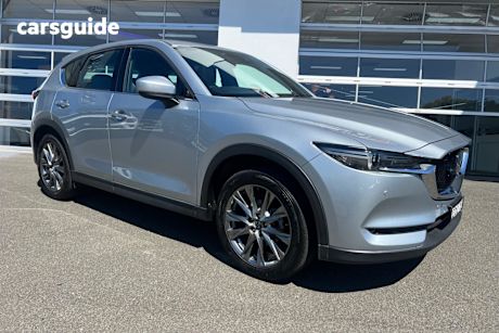 Silver 2019 Mazda CX-5 SUV AKERA 4X4