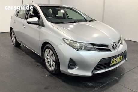 Silver 2014 Toyota Corolla Hatchback Ascent