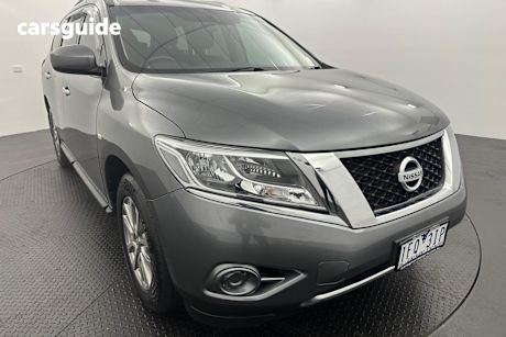 Grey 2015 Nissan Pathfinder SUV ST F