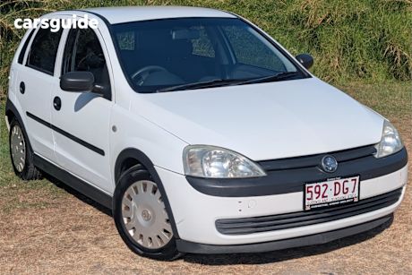 White 2002 Holden Barina Hatch XC F