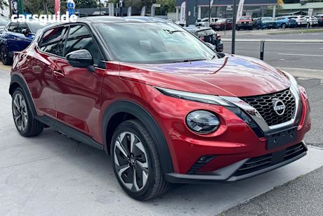Red 2024 Nissan Juke Hatchback St-L
