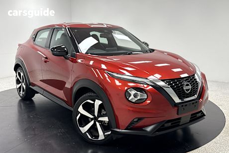 Red 2022 Nissan Juke Hatch ST-L F