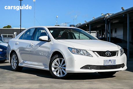 White 2016 Toyota Aurion Sedan AT-X F