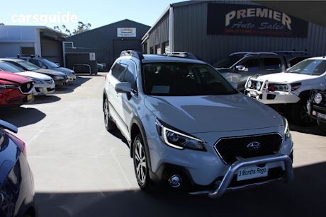 White 2019 Subaru Outback Wagon 2.5I Premium
