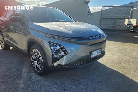 Silver 2024 Chery Omoda E5 SUV BX F