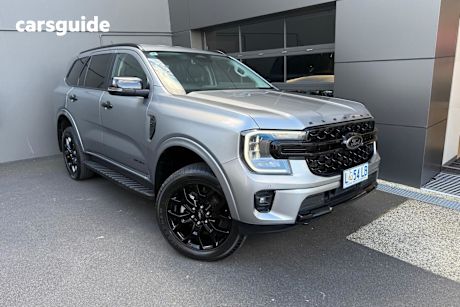 Silver 2023 Ford Everest SUV SPORT 4X4