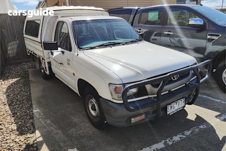 White 2003 Toyota Hilux Cab Chassis