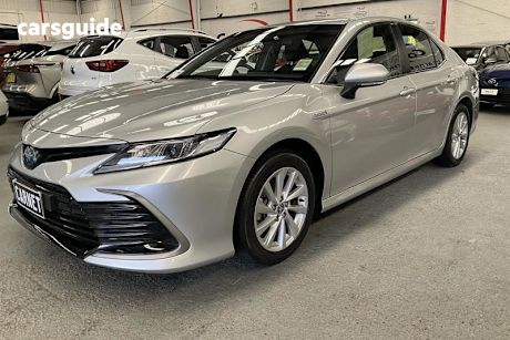 Silver 2022 Toyota Camry Sedan Ascent