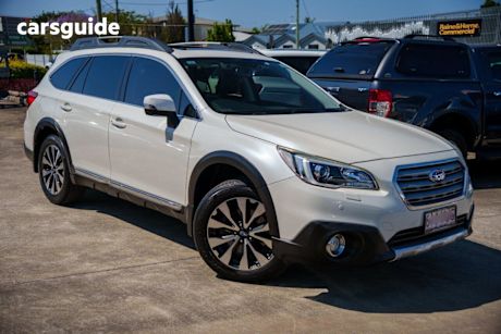 White 2015 Subaru Outback Wagon 3.6R