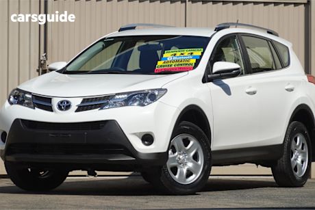 White 2015 Toyota RAV4 Wagon Gx (4X4)
