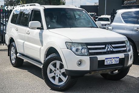White 2008 Mitsubishi Pajero Wagon Vr-X Lwb (4X4)
