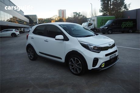 White 2018 Kia Picanto Hatchback Ao Edition