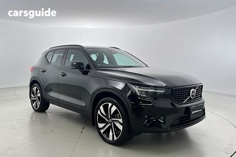 Black 2023 Volvo XC40 Wagon Ultimate B5 Dark Mhev