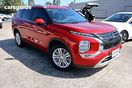 Red 2023 Mitsubishi Outlander SUV LS 4X4