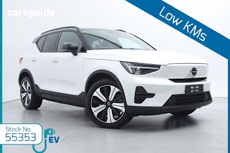 White 2023 Volvo XC40 Wagon Recharge Pure Electric