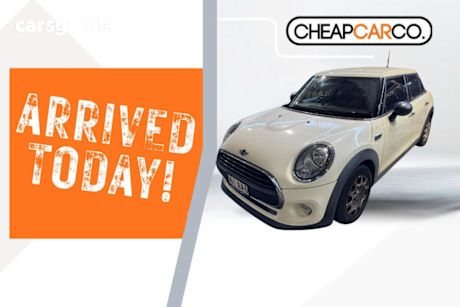 White 2017 Mini Cooper Hatchback Ray 5D Hatch